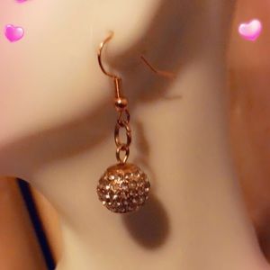 ❗️Sold❗️Ball Dangling Earrings
